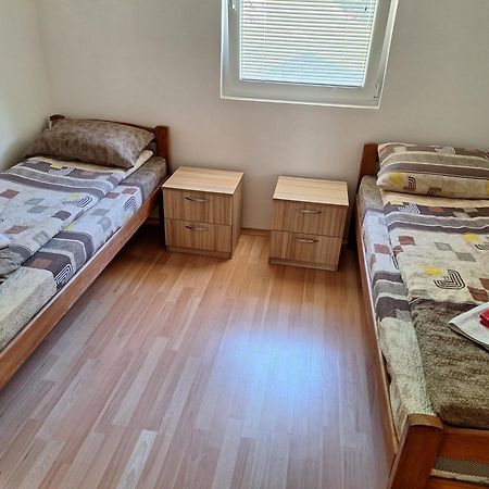 Apartmán Apartman Ognjenovic Plužine Exteriér fotografie